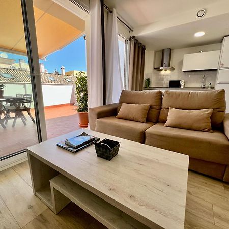 Apartamentos Rincon Del Mar Torre Del Mar Exterior photo